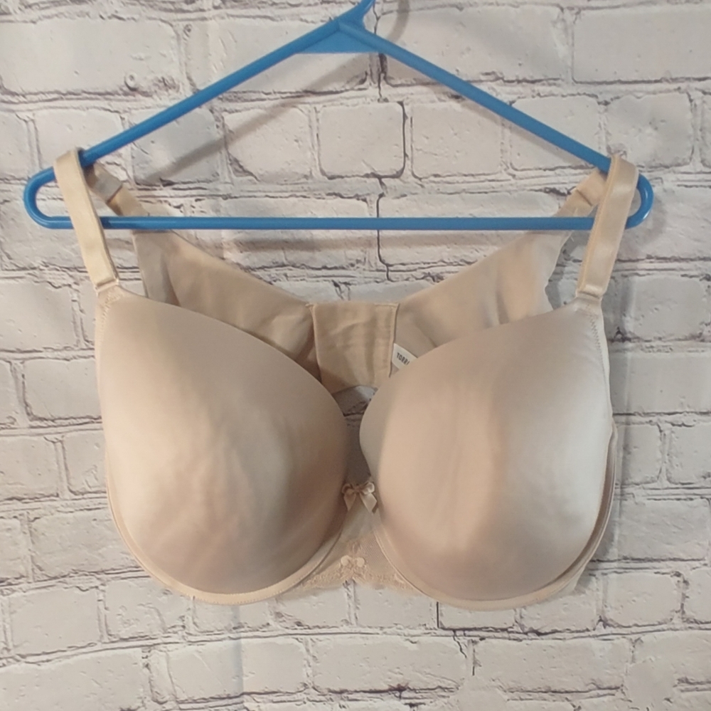 Torrid Curve Push Up Back Smoothing Tee Shirt Bra… - image 1